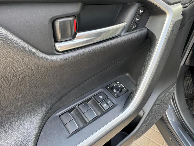 Car Thumb
