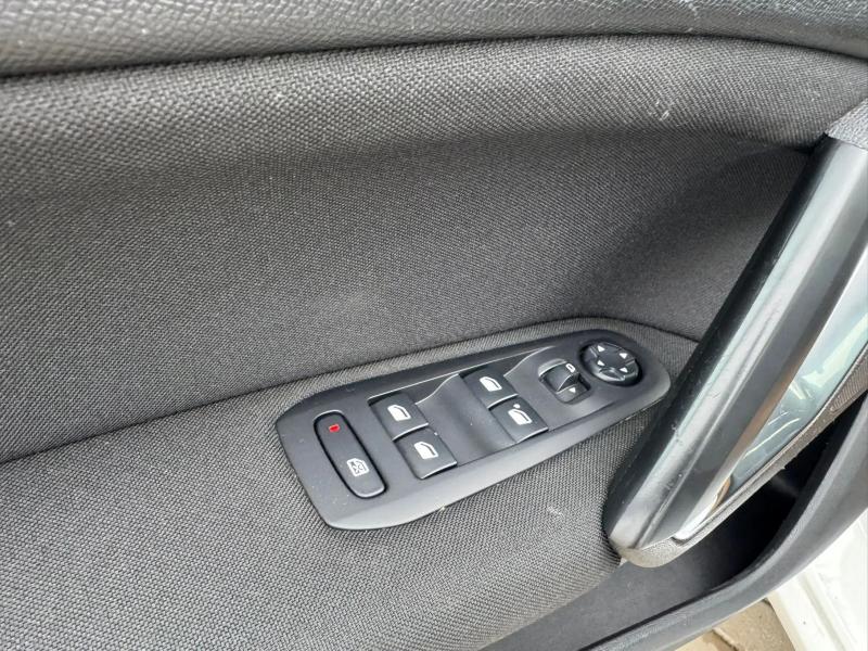 Car Thumb